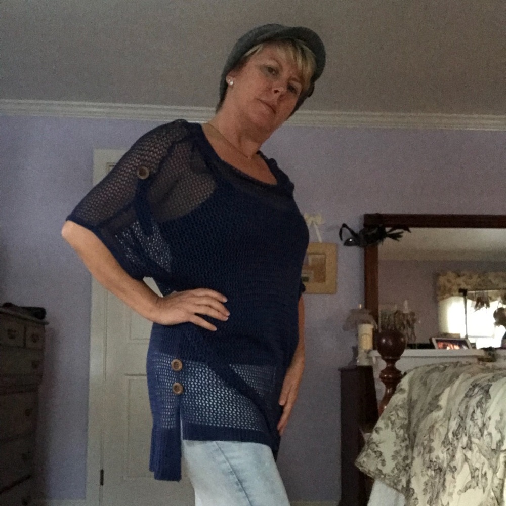 Knit top